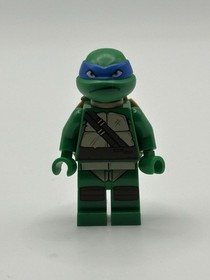 LEGO Teenage Mutant Ninja Turtles Leonardo & Raphael Minifigures From Set 79103