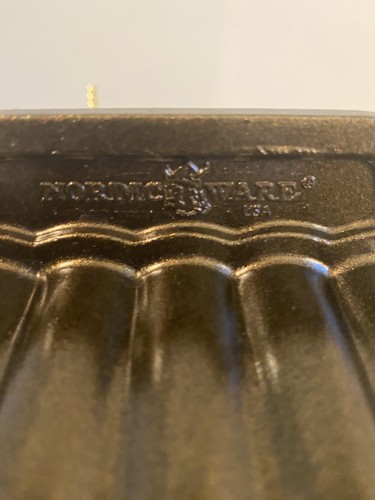 Harvest Bounty Loaf Pan Nordic ware-Cast Aluminum-Family Made-10x4 Pumpkin/Fall - Picture 5 of 9