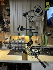 Mathew’s Triax 29”/70lbs Rh