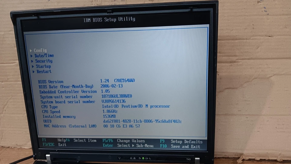 Portátil IBM Thinkpad T43 Intel Pentium M @ 1,86 GHz 15" pantalla LCD tipo 1871 Foto 3 de 4
