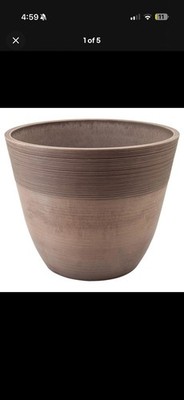 PSW Pot Collection FM35TP 14-inch Plastic/Stone/Wood Composite Large Ribbed