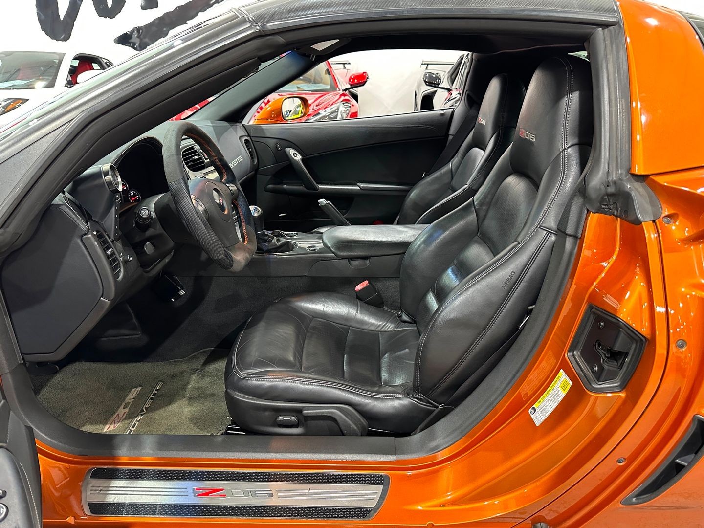 2009 [83U] Atomic Orange Metallic Chevrolet Corvette   | C6 Corvette Photo 10