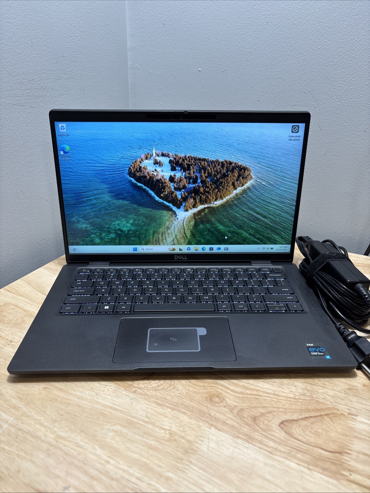 Dell Latitude 7420 - Performance and Portability