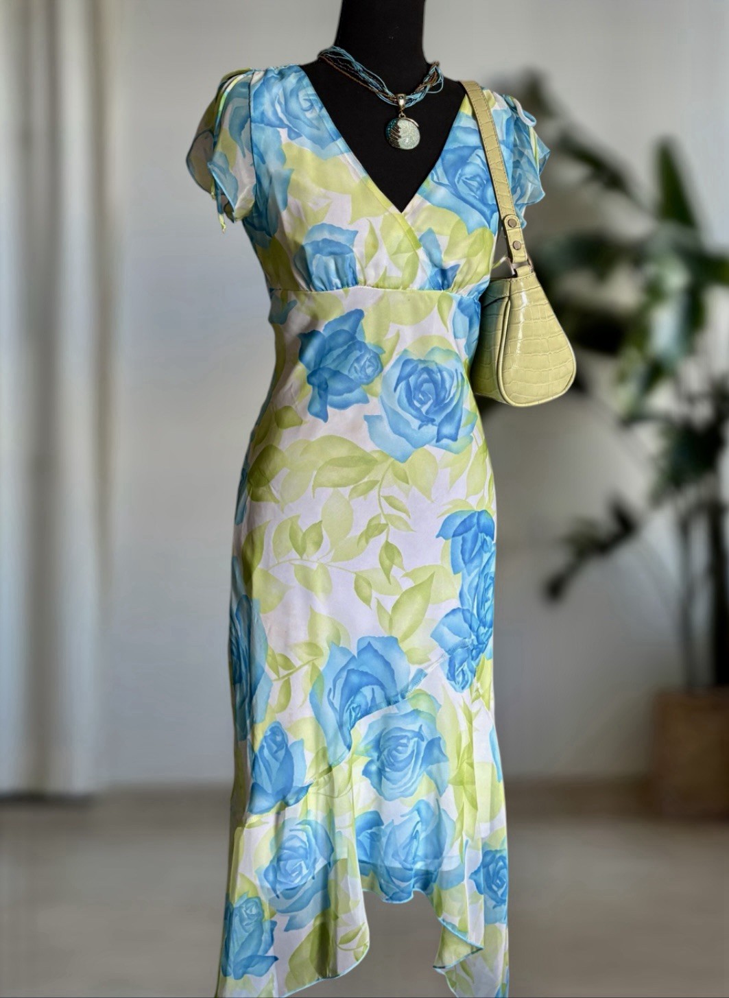 Byer California Vintage Floral Dress Sz 4 Blue Rose Handkerchief Hem Y2K