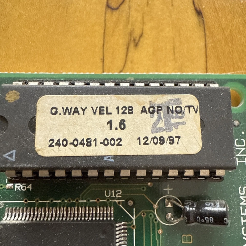 Gateway STB NVidia 4MB AGP VGA Video Card 6000736 1X0-0620-305 - Image 4 of 4