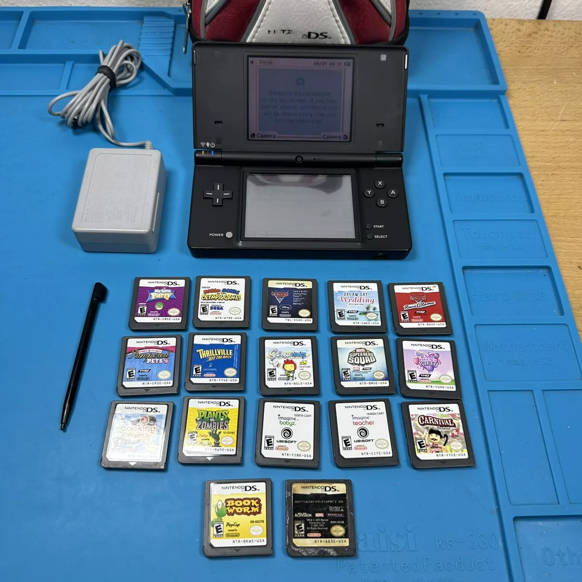  Nintendo DSi - Handheld game console - black : Video Games