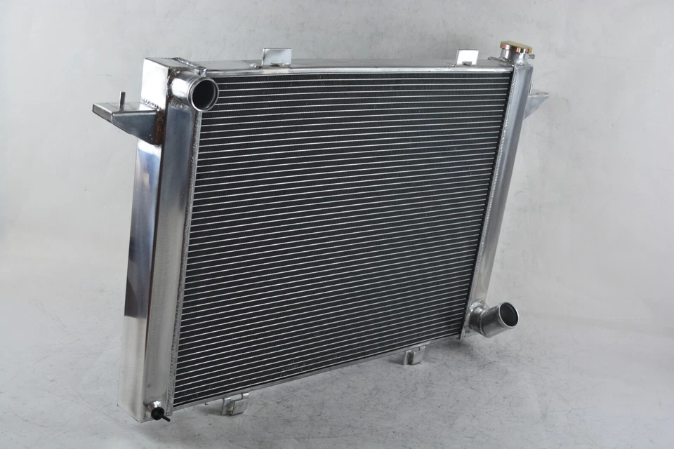 Алюминиевый радиатор для 91 92 93 Dodge D250 D350 W250 W350 5,9 л Cummins 1991 1993 - Изображение 4 из 4