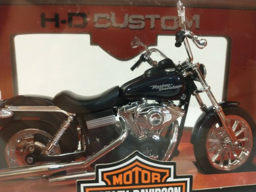 Maisto 2006 FXDBI Dyna Street Bob Harley Davidson 1:12 Model - Picture 2 of 9