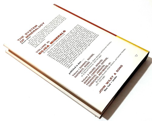 Dana's The System of Mineralogy Vol. III Silica Minerals by Clifford Frondel, 7e - Picture 2 of 5