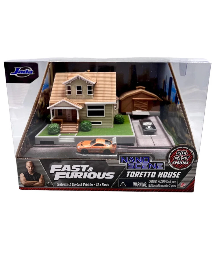 Jada Fast & Furious Nano: Toretto House Diorama Set with 2 Cars & Accessories.