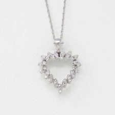 NYJEWEL 14k White Gold Valentines Day Diamond Heart Pendant Necklace 18"