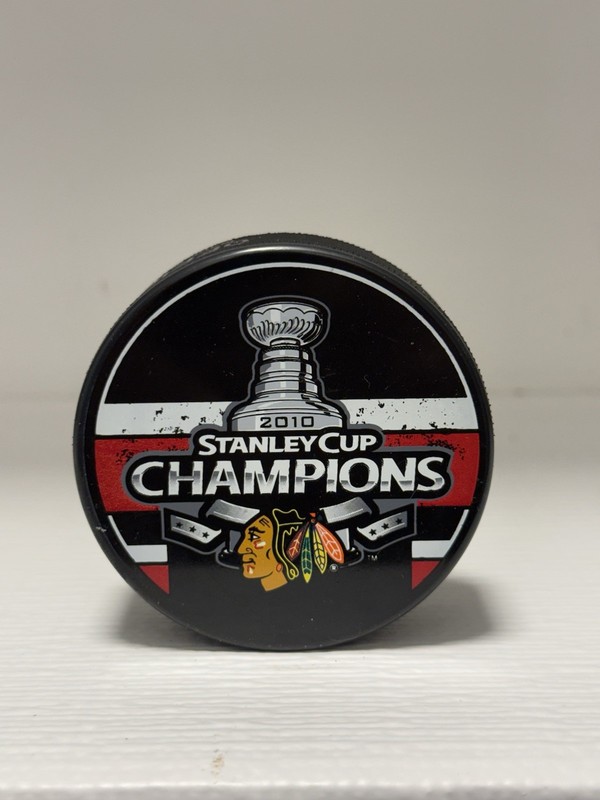 Chicago Blackhawks 2010 NHL Stanley Cup Champions Souvenir Puck