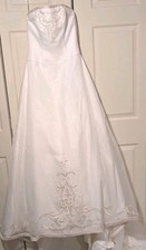 David's Bridal Wedding Dress Size 6 NWT