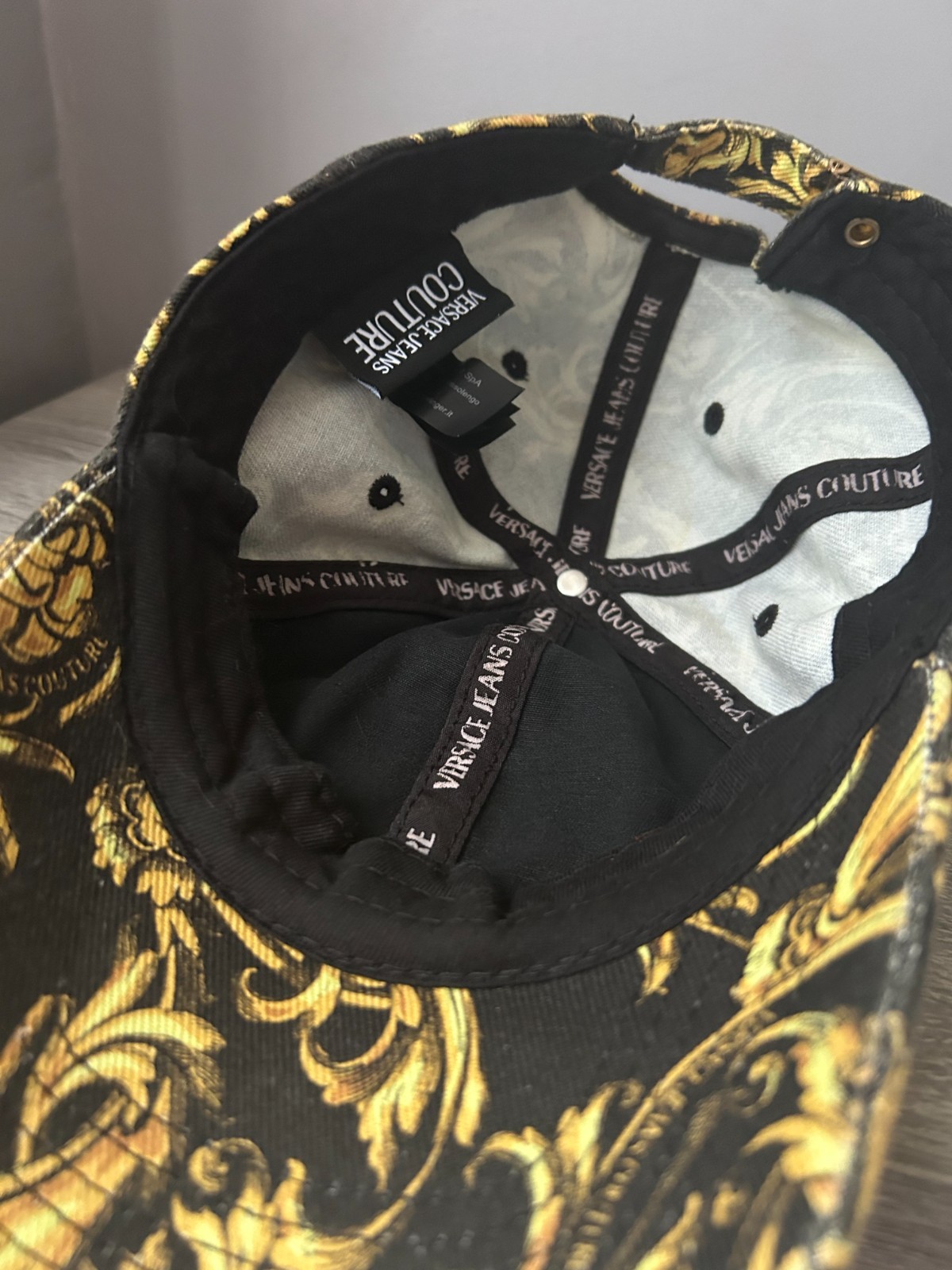 Versace Cap Unisex One size Original image 3