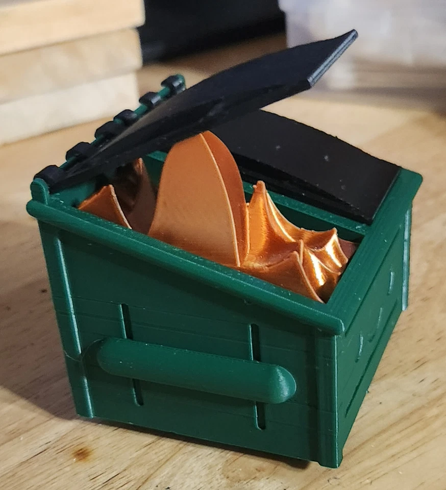 ¡Ayuda a apoyar a nuestras tropas con un fuego de contenedor impreso en 3D con ruedas! Foto 3 de 3