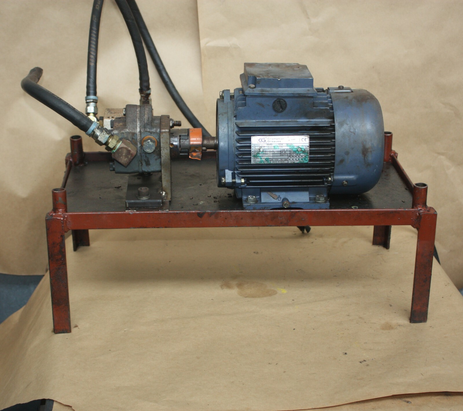 LUBRIQUIP HYDRAULIC Gear PUMP 1/2" PORTS 540800 011 0.55kW electric