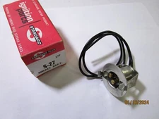 Combination Light Socket-Base Standard S-27