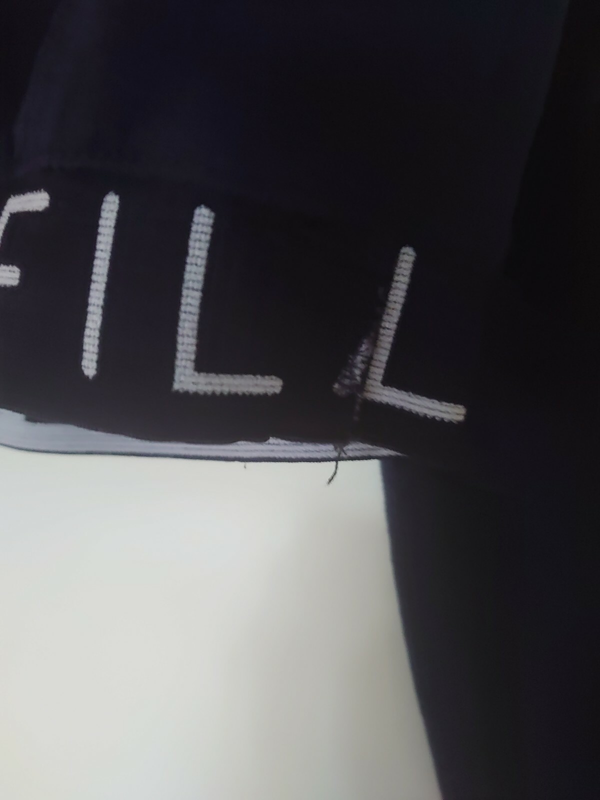 Felpa con cappuccio pullover Fila donna blu navy taglia X SMALL usata