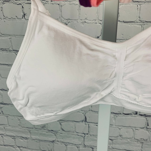 pink crop bra