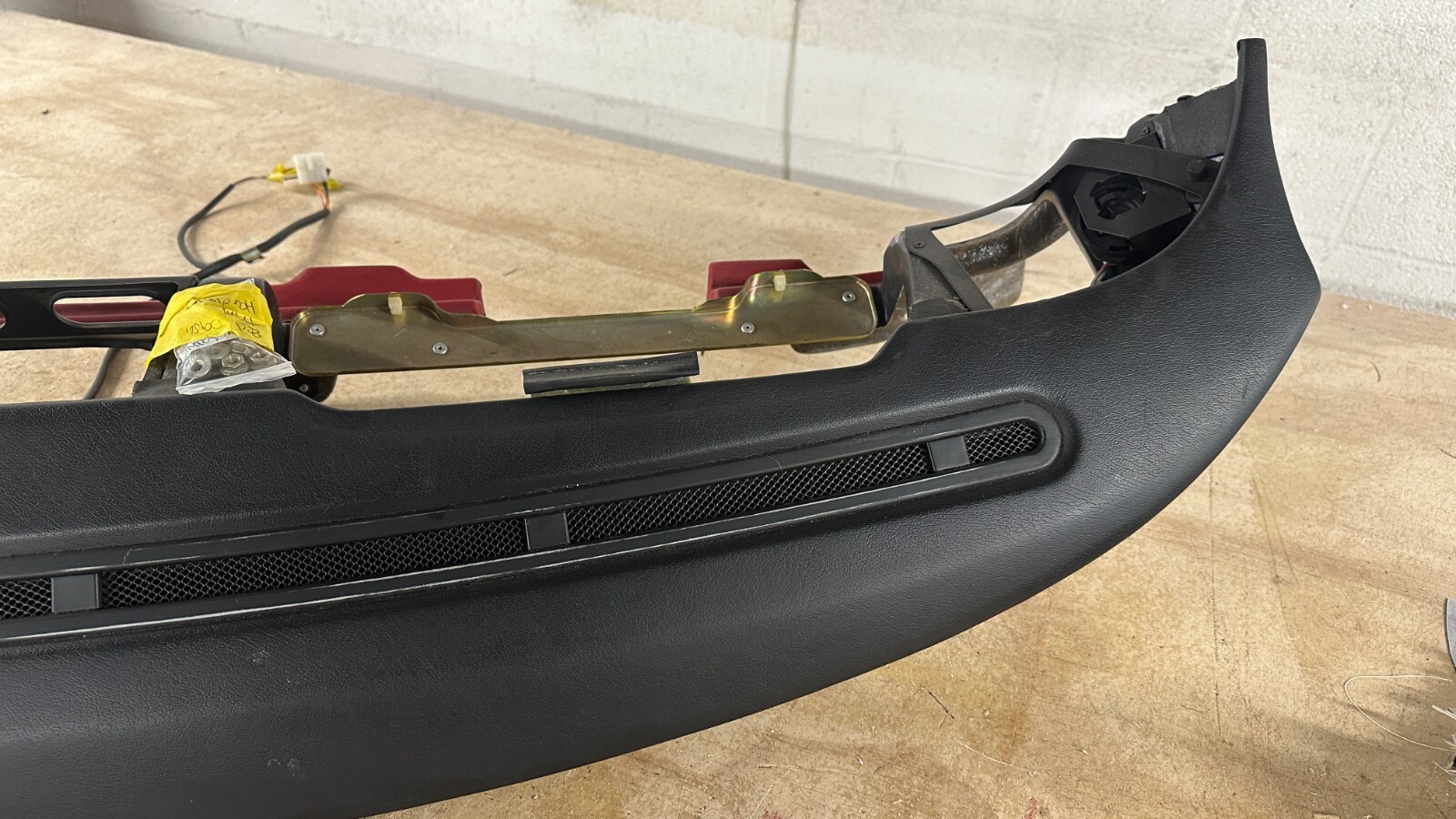 Ferrari 348 - Dashboard / Dash / Glove Box / Black  - USED - P/N 663357400