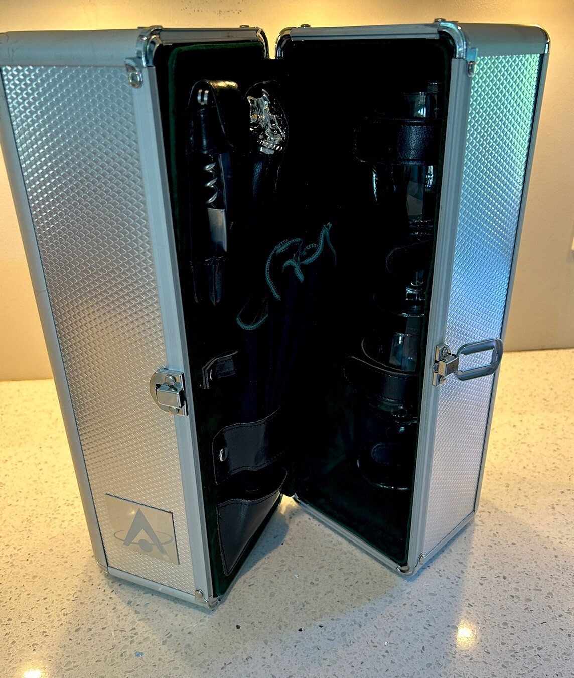 Picture 3 of 13