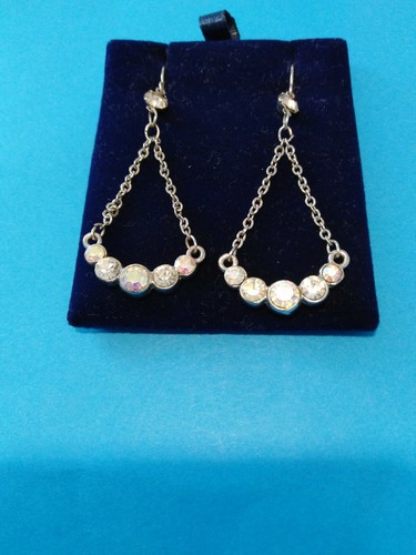 Vintage Sparkly Earrings Silver Tone with rainbow diamante Stones. - Picture 3 of 6