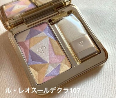 Cle De Peau Beaute LE REHAUSSEUR D'ÉCLAT #107 Holiday Collection 2024