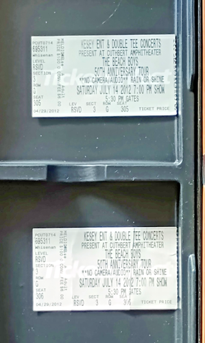 The Beach Boys Band Signed Cd X4 Boxed Set That's Why God Made The Radio 2012 - Picture 4 of 9