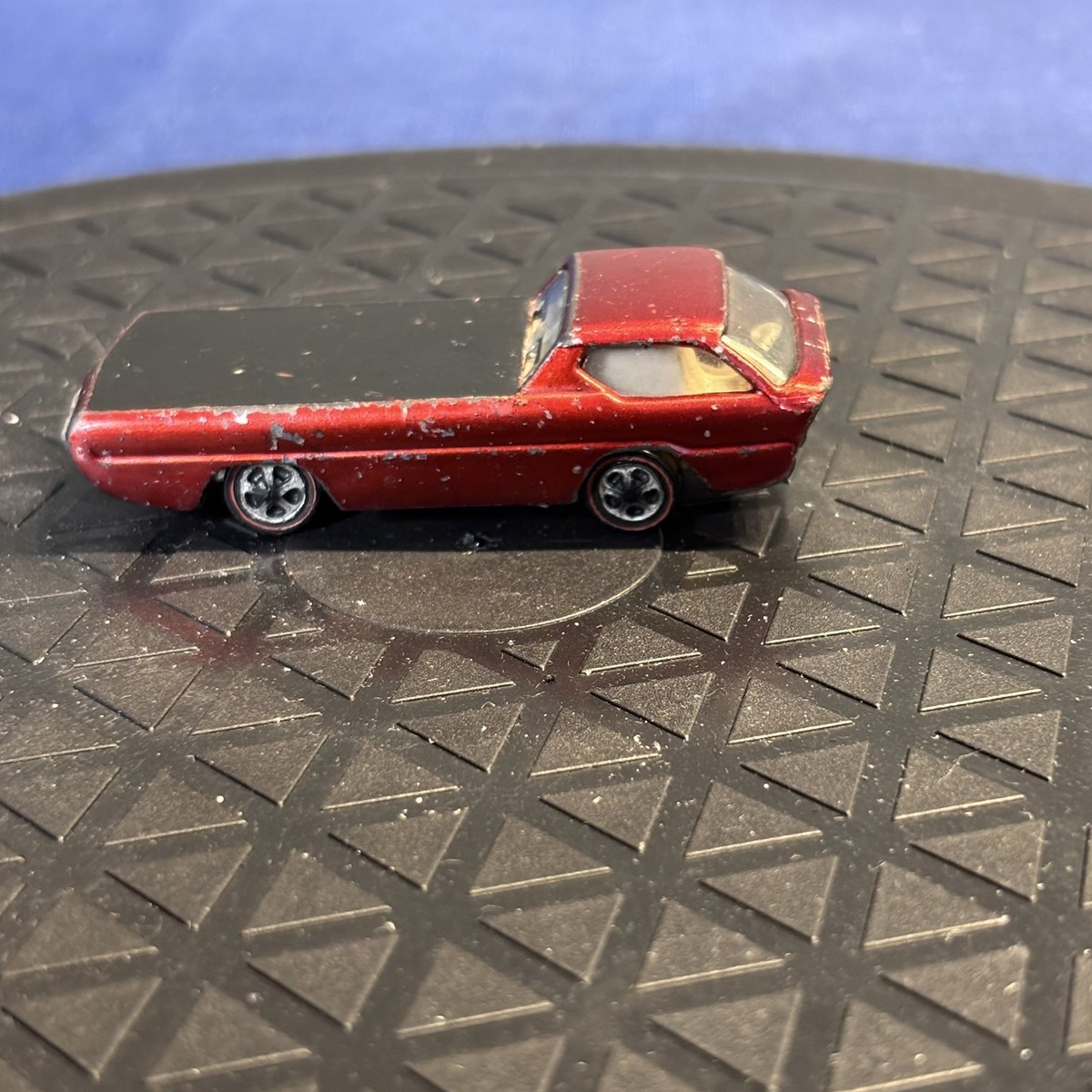 Vintage Hot Wheels 1967 Redline Deora Copper / Red w White