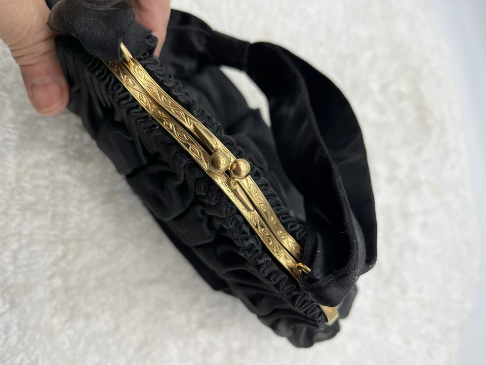 Bolso de noche vintage Juile negro satinado Foto 3 de 4