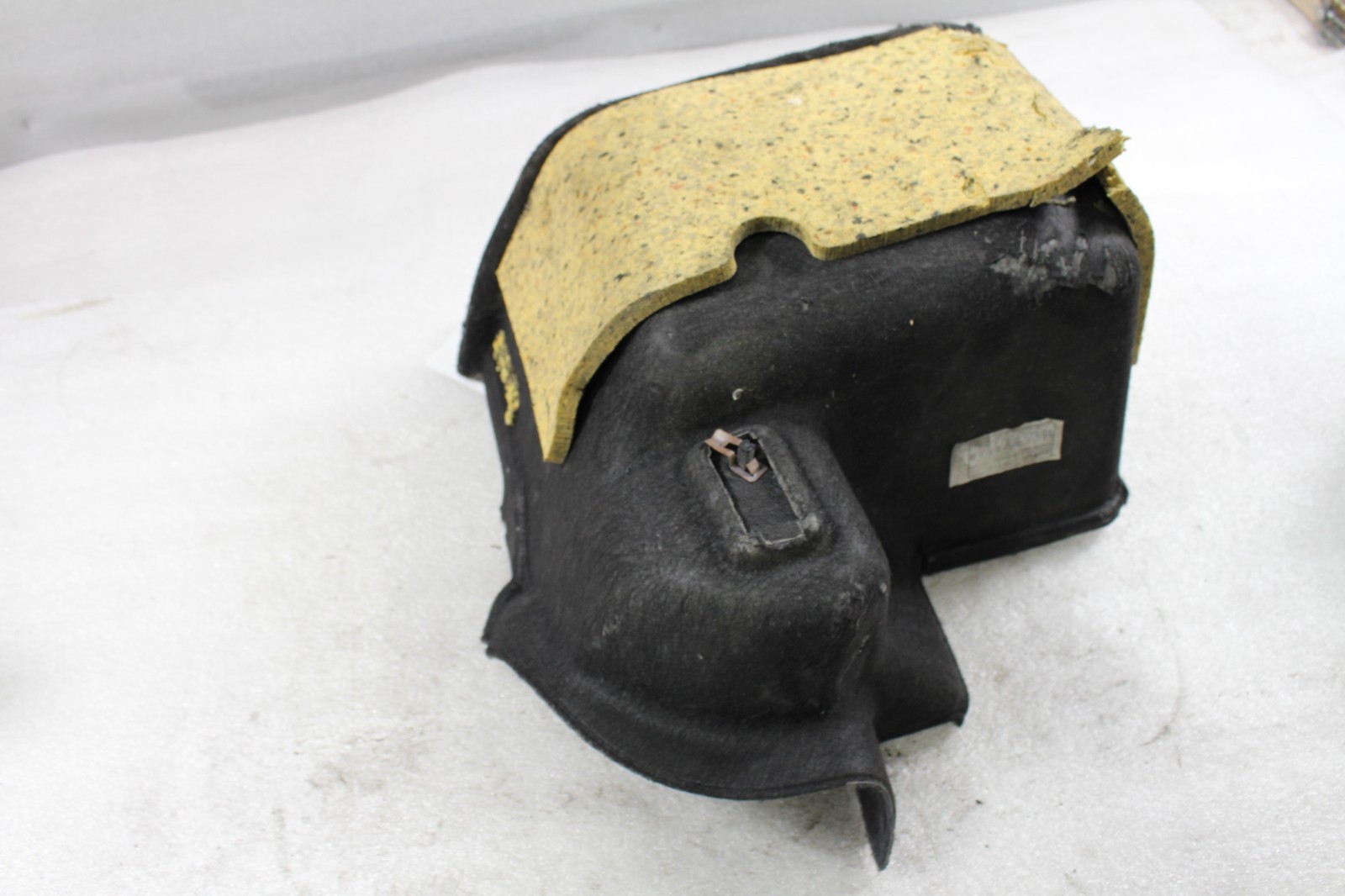 Maserati GranCabrio, LH, Left, Side Trunk Carpet, Used, P/N 81574500