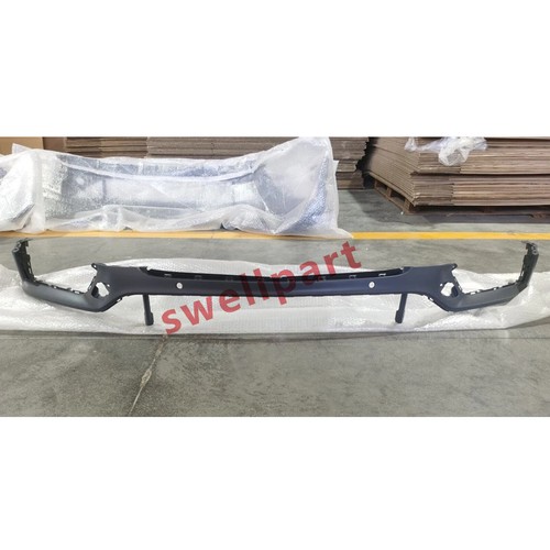 Bentley Bentayga 2017-2019 Front Bumper P/N 36A807437 Photo - $1,360