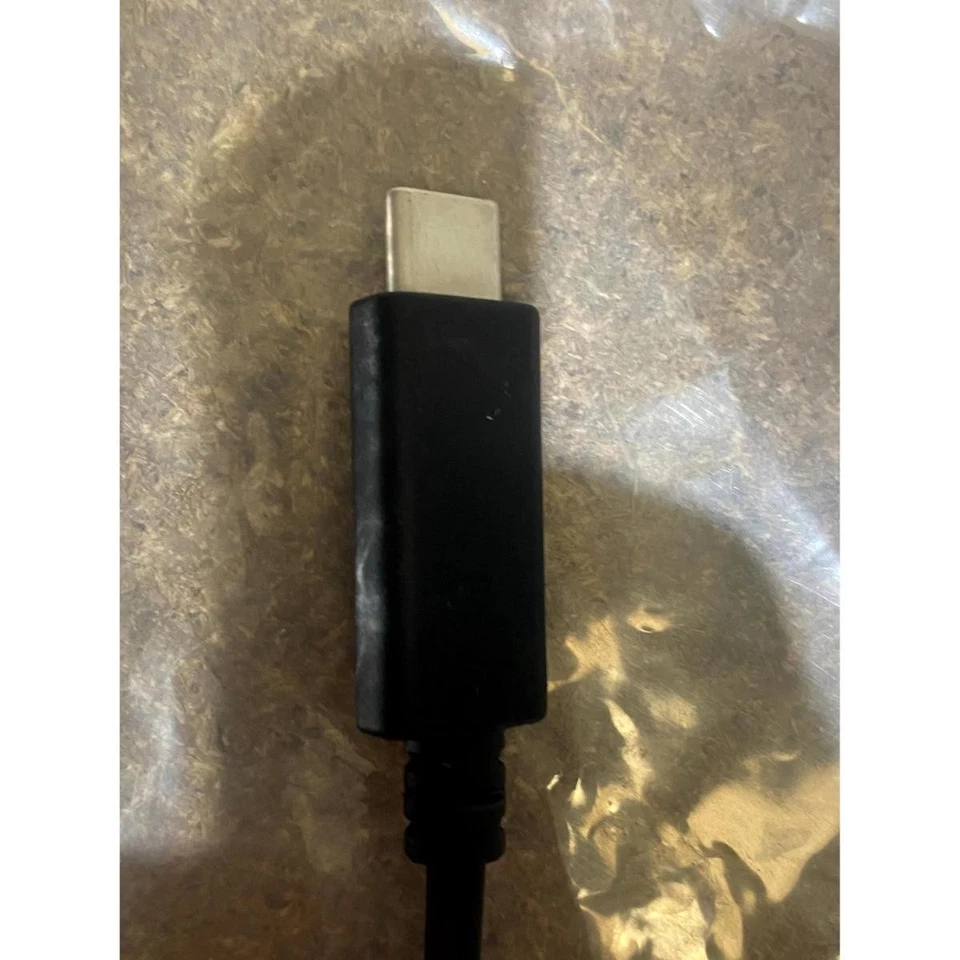 Lenovo RTL8153-04 USB-C to Ethernet Network Adapter Black Compact Lightweight - Image 4 of 4