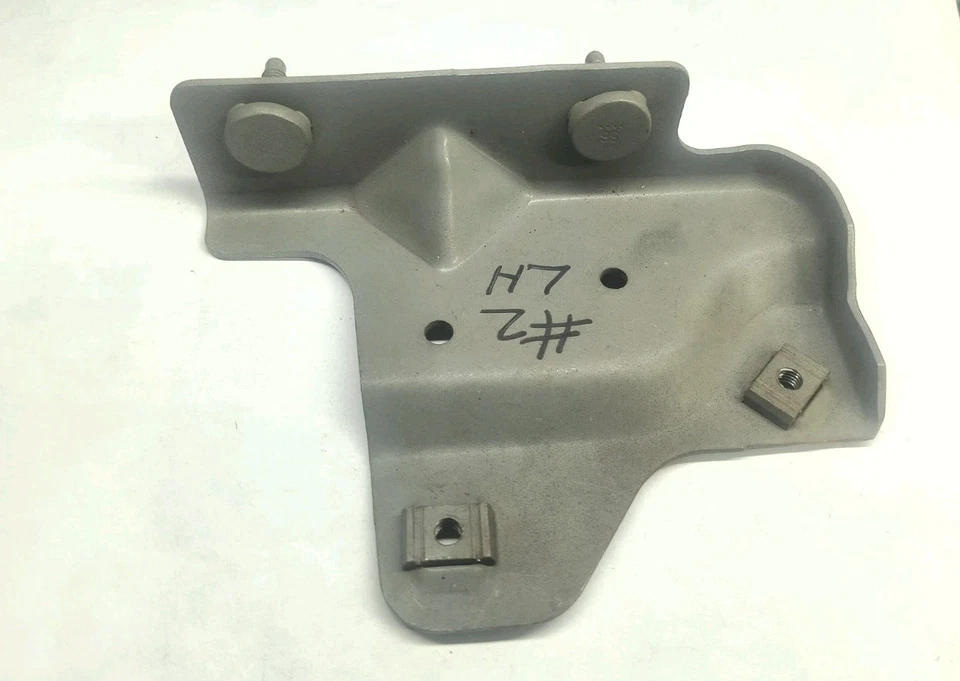 98-02 Camaro Z28 Firebird TA LH Header Panel Center Support Bracket 10276146 #2 - Image 3 of 4