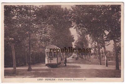 AK Postkarte Lido Viale Vittorio Emanuele III Straßenbahn Italien (P56)