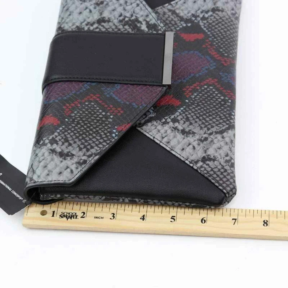 Bolso sin asas International Concepts Luci para mujer negro serpiente en relieve sistema operativo nuevo Foto 3 de 4