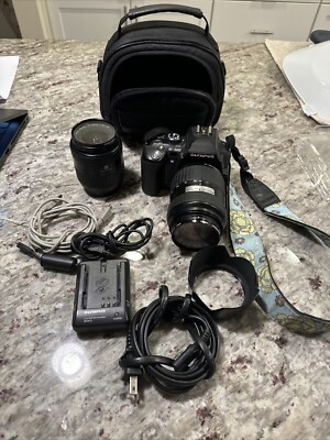 OLYMPUS E-500 8.0MP Digital camera 14-45mm, 40-150mm bag