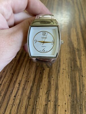 Bijoux Terner Watch Silver Tone Cuff Bracelet Nickel Free  display picture 2