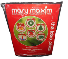 VINTAGE MARY MAXIM MAKES 6 CHRISTMAS TREE ORNAMENTS NEEDLECRAFT STITCH KIT 27266