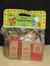 Vintage IDEAL TOYS Eichhorn Gutes Spielzeug Wooden Village Set  W. Germany NEW