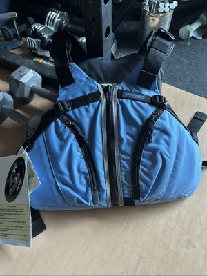 Stohlquist Women PFD Cruiser MD/LG Powder Blue NWT