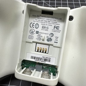 Microsoft Xbox 360 S 250GB Console Gaming System Glossy Black 1439 E3