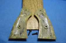 Original H&R Harrington Richardson Model 929 Side-Kick Molded Plastic Grips