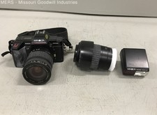 Vintage Minolta Maxxum 5000 35mm SLR Camera 2 Lenses Flash Program Back Lot
