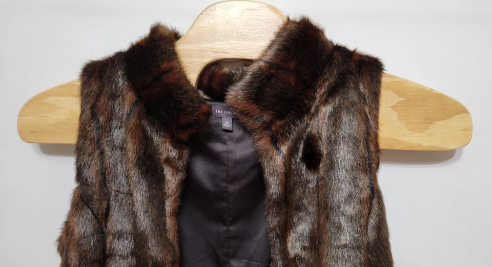 $119.00 Abrigo Chaleco The Limited Piel Sintética Visón Marrón Para Mujer Talla Mediana Foto 3 de 4