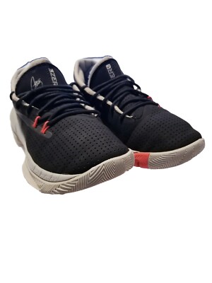 Under Armour SC 3zero III Steph Curry Basketball Sneaker Youth 6y