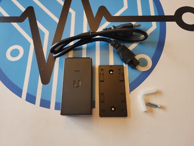 Ubiquiti Networks 24V 0.5A Carrier POE Adapter Injector + Cord, Mount, Hardware
