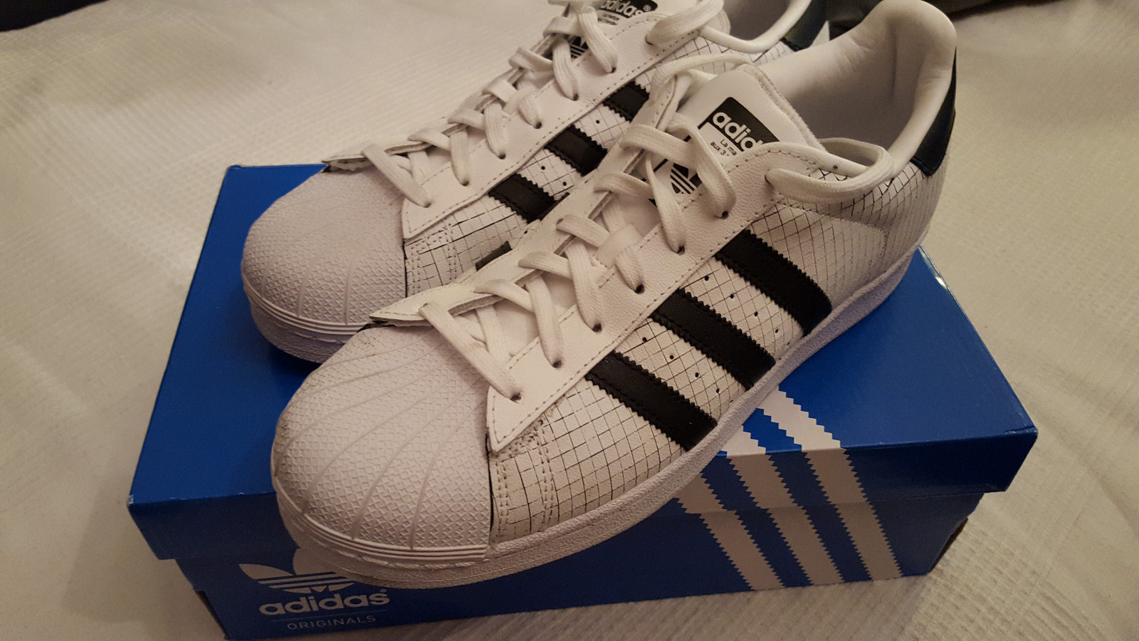 schwarz weiße superstars