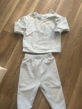 George Asda Baby Boy Winnie The Pooh 2 Piece Faux Fleece Outfit 6-9 Months