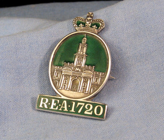 STERLING SILVER ENAMEL R.E.A. ROYAL EXCHANGE ASSURANCE BADGE 1917 FIRMAN SERVICE
